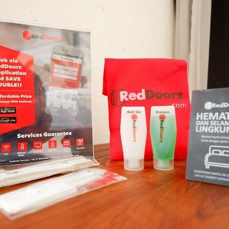 Reddoorz @ Jalan Raya Semat Canggu Pansiyon Bali Dış mekan fotoğraf